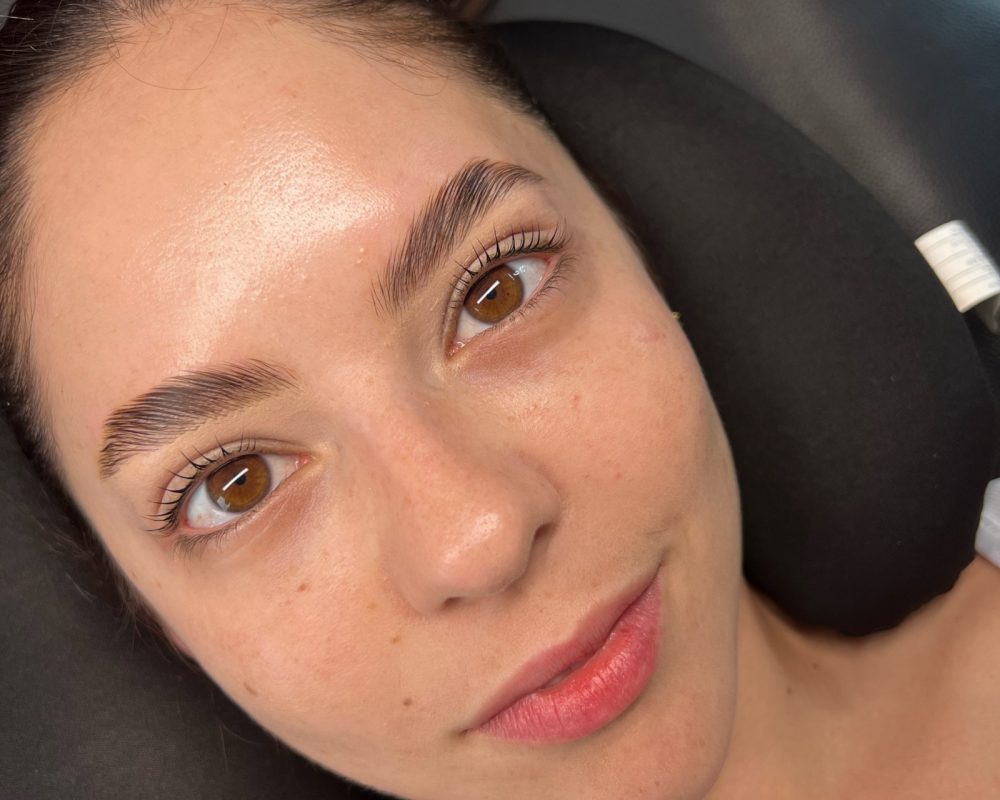 laminado de cejas